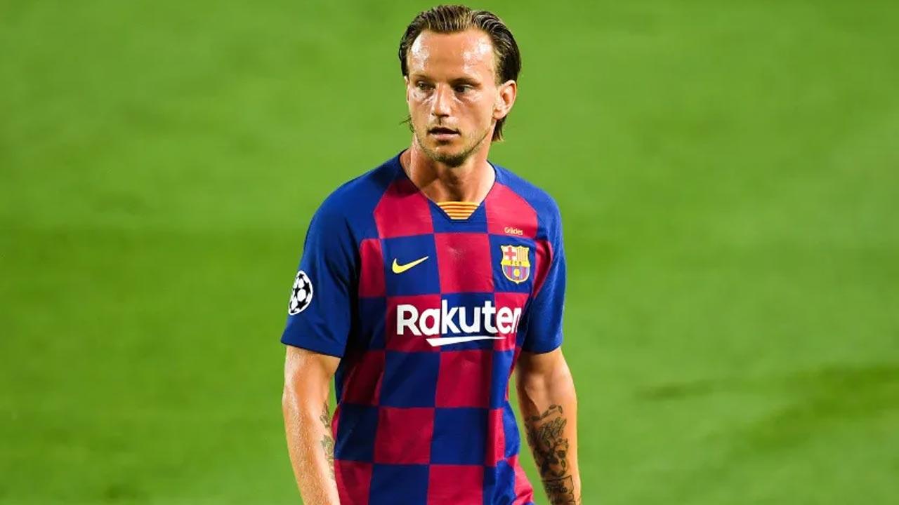 Former Barcelona midfielder Ivan Rakitic announces retirement