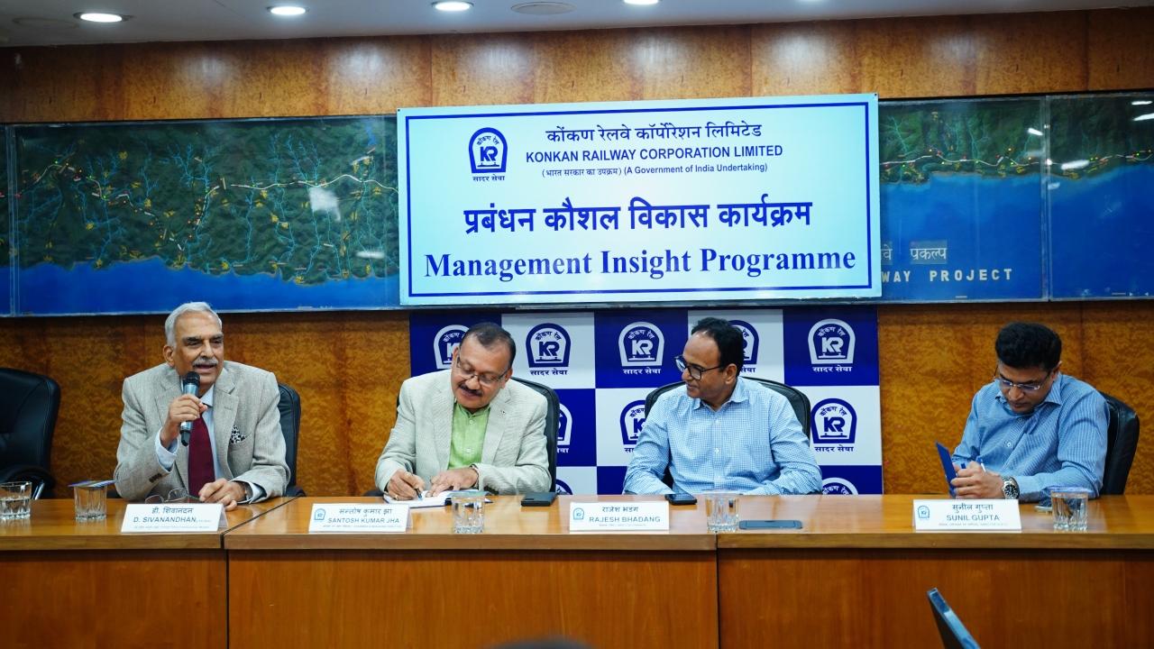 Konkan Railway hosts session on women’s safety and cybercrime
