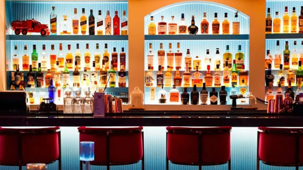 Toast to Mumbai Merlin’s 99 – The Whisky Lounge at The Orchid Hotel Mumbai has unveiled an all-new menu that not only features dishes but also drinks that are inspired by Mumbai. Diners can enjoy a Gulkand Margarita or Gunpowder Prawns to cocktails inspired by every corner of the city, this new curation is a true love letter to the city.
Where: Merlin's 99, The Orchid Hotel, Vile Parle West When: Ongoing Time: 3 pm - 1:30 amCall: 022 2616 4000 