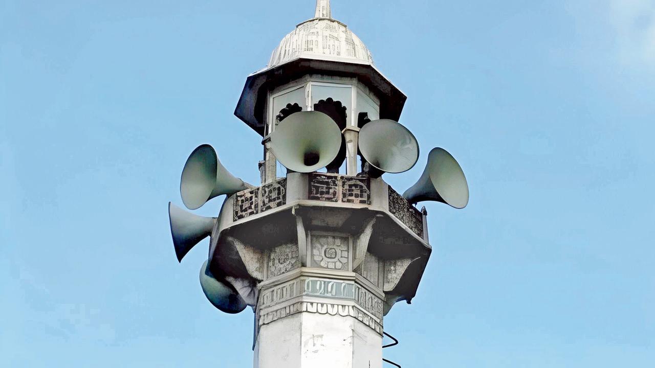 1608 places of worship across Mumbai are now loudspeaker-free: Maharashtra CM