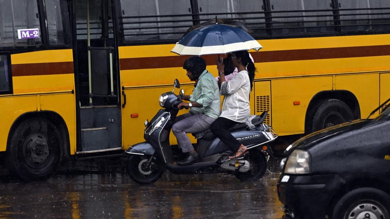 The city is also likely to witness a high tide of 3.77 metres at 5.03 pm, followed by another high tide of 3.14 metres at 5.44 am on Thursday