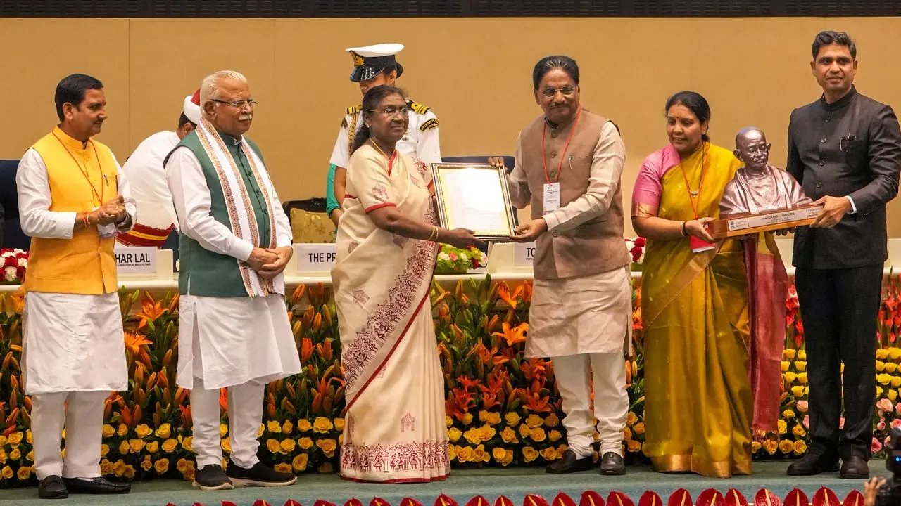 NDMC declared `Super Swachh League City` at Swachh Survekshan 2024-25 awards