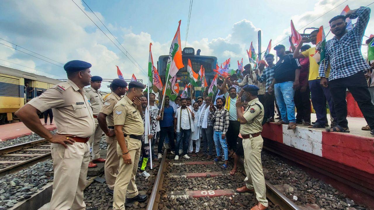 Protesters staged blockades on several arterial roads in the state capital, raising slogans against the BJP government and demanding justice for the deceased college girl in Balasore
