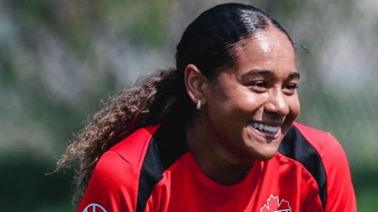 At $1.3 mn, Olivia Smith sets world record transfer with Arsenal