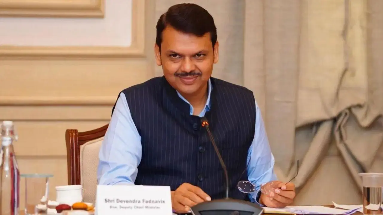 Mumbai LIVE Updates: Nearly 2.71 lakh investors duped in last 10 years, says CM