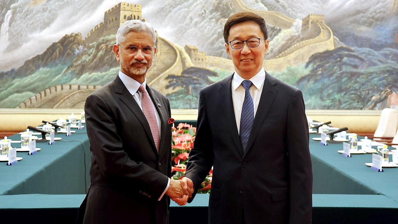 Jaishankar meets China VP; says normalisation of ties can yield mutual benefits