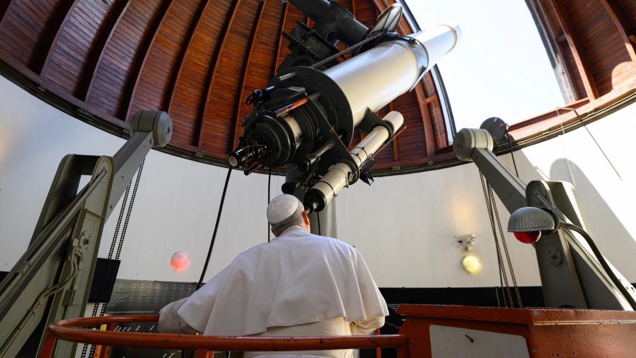 The pontiff was accompanied by astronomers and students participating in the traditional summer school organized by the observatory