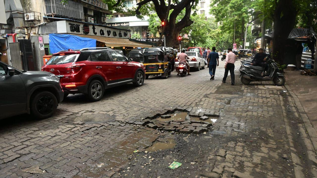 Earlier in June, in an attempt to streamline pothole complaints and their quick resolution, the Brihanmumbai Municipal Corporation (BMC) has launched yet another mobile application, Pothole Quickfix 