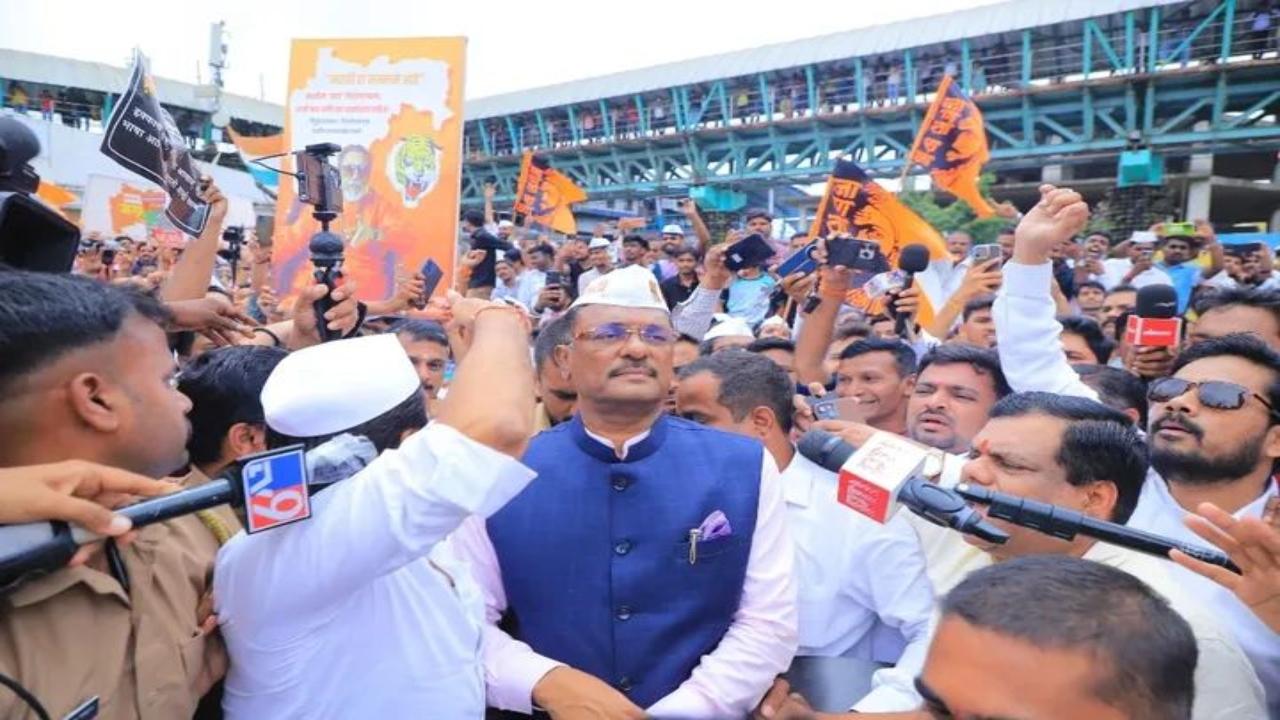 Pratap Sarnaik at the MNS rally in Mira Road on Tuesday. Pic/X