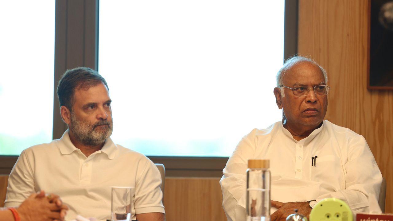IN PHOTOS: Congress` Kharge, Rahul Gandhi hold key meeting with Jharkhand unit