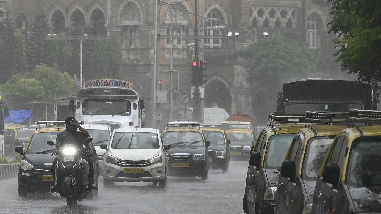 Meanwhile, the water levels in lakes supplying drinking water to Mumbai have risen following heavy rainfall in their catchment areas