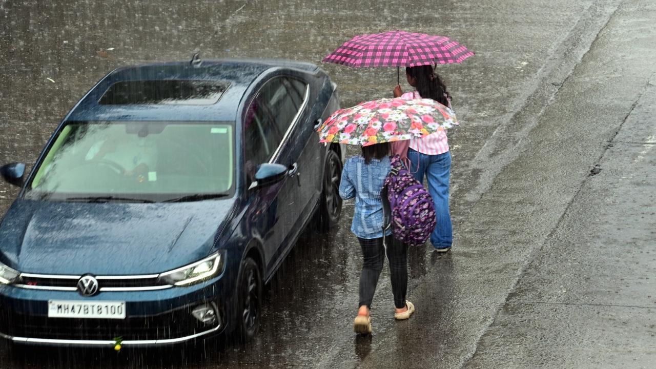 In the 24-hour period ending at 8 am on Monday, the island city recorded an average rainfall of 23.45 mm, the eastern suburbs received 36.42 mm and the western suburbs got 50.02 mm rainfall, civic officials said