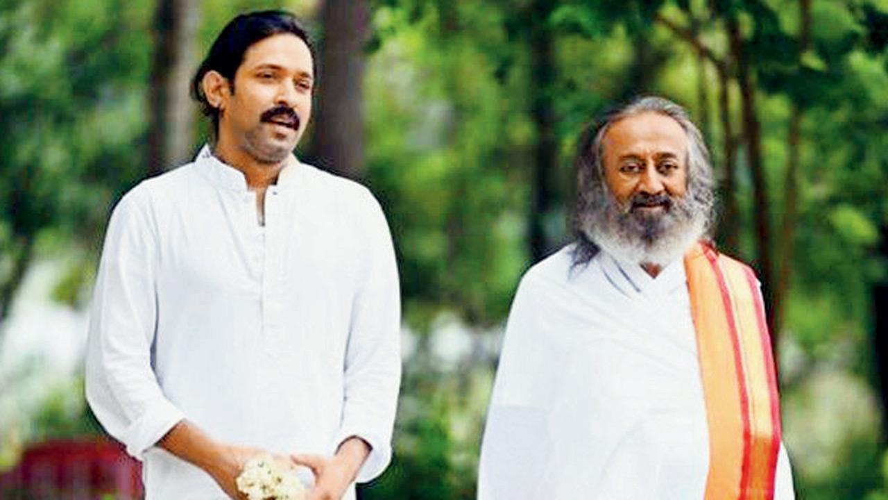 (From left) Vikrant Massey and Sri Sri Ravi Shankar