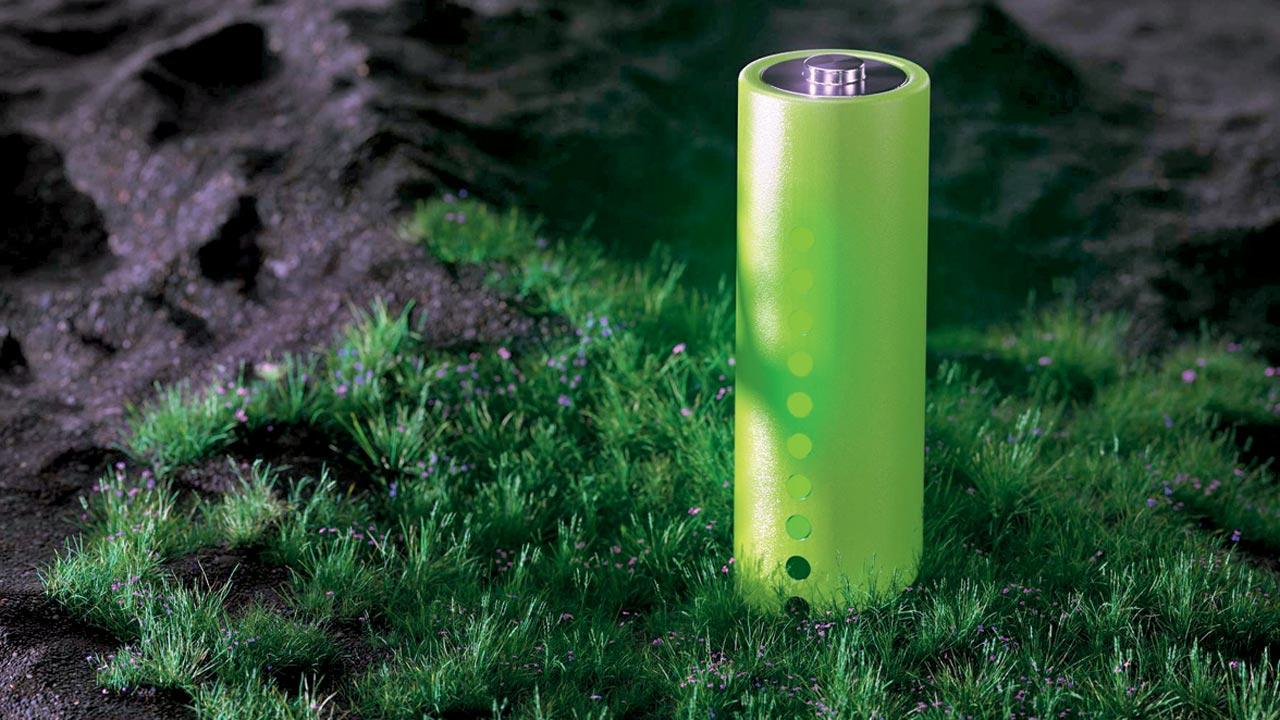 Researchers pioneer greener battery recycling