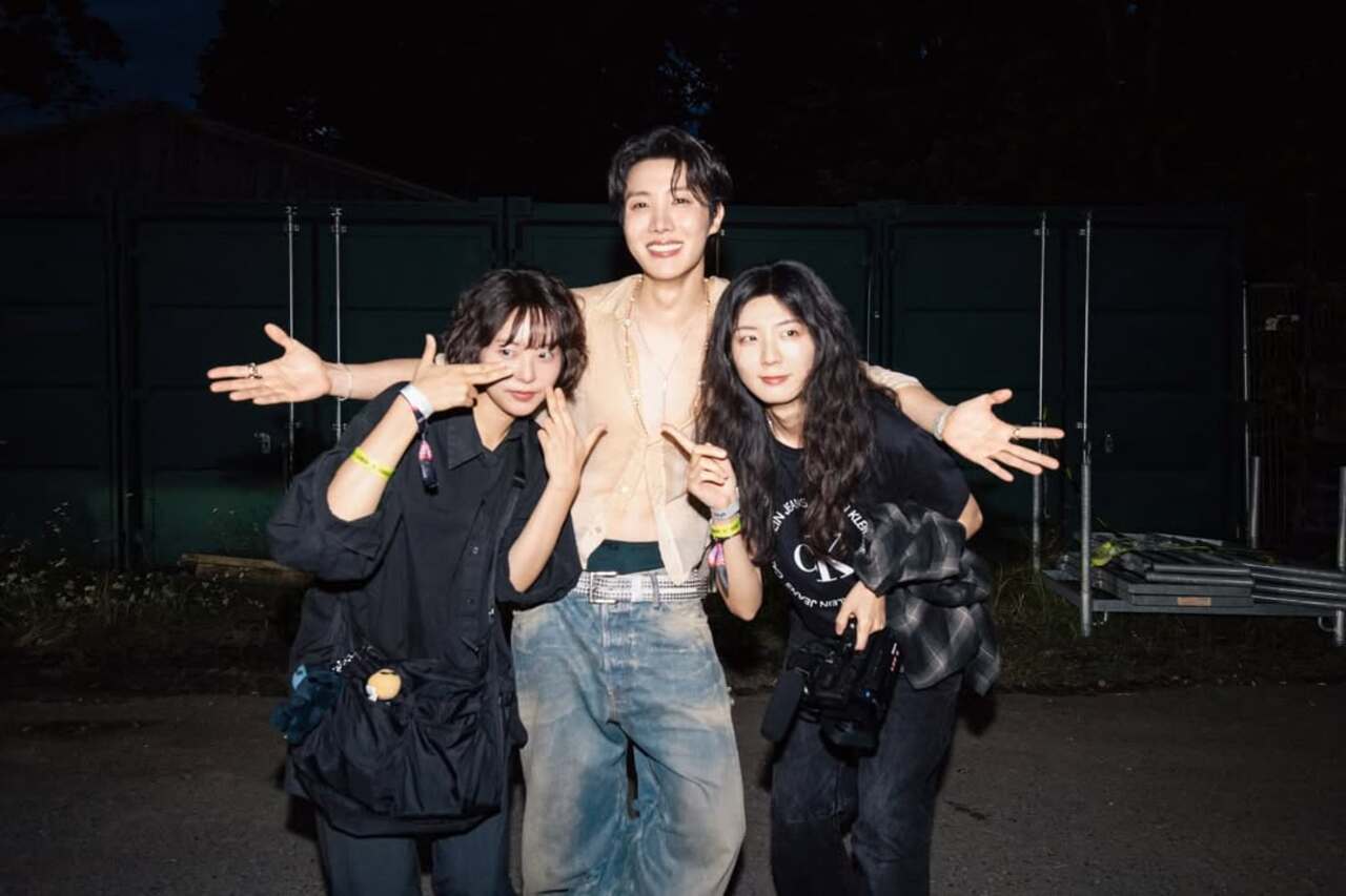 While Hobi’s performance stole the show, his looks equally impressed audience and became a point of rage. He had set the temperatures souring with not just his setlist of songs that he performed, but even his appearance in a see-through shirt. 
