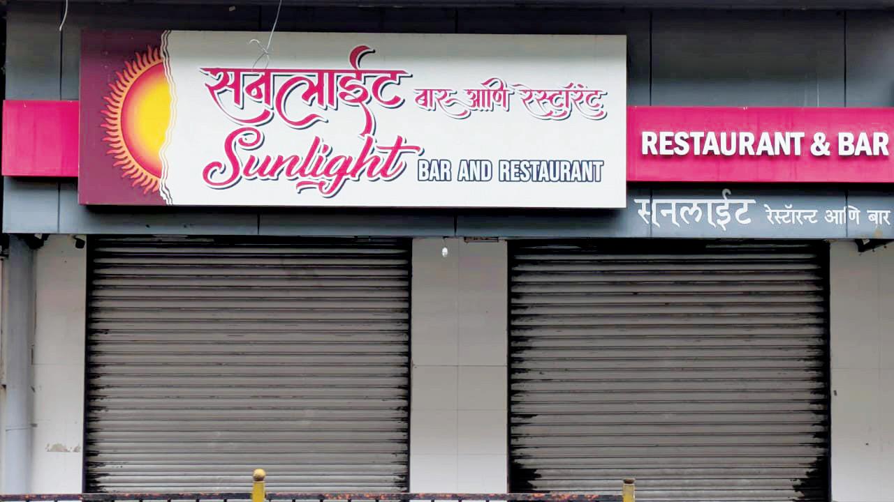 Mumbai: Bar owners enforce dry day to protest tax surge