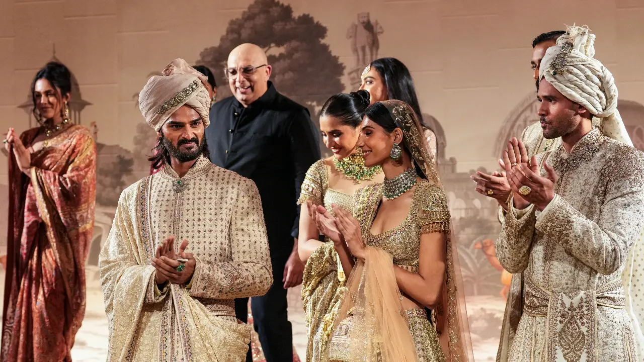 The fourth day saw acclaimed designer Tarun Tahiliani unveil his bridal collection titled ‘Quintessence’. The designer, who marked 30 years in the fashion industry, presented ensembles that blended Indian craftsmanship with contemporary design.
