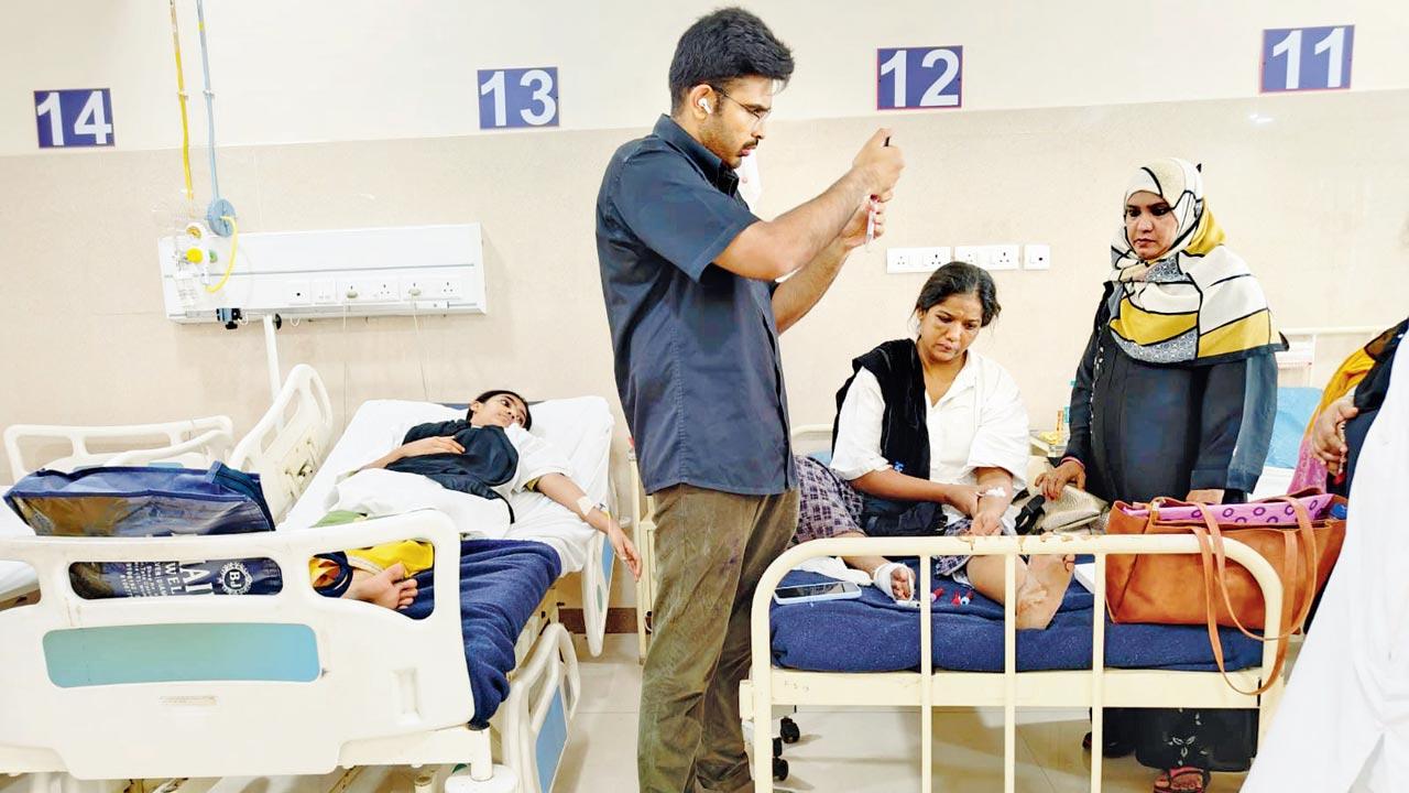 Bharat Nagar chawl collapse: Teen saves family from blast rubble