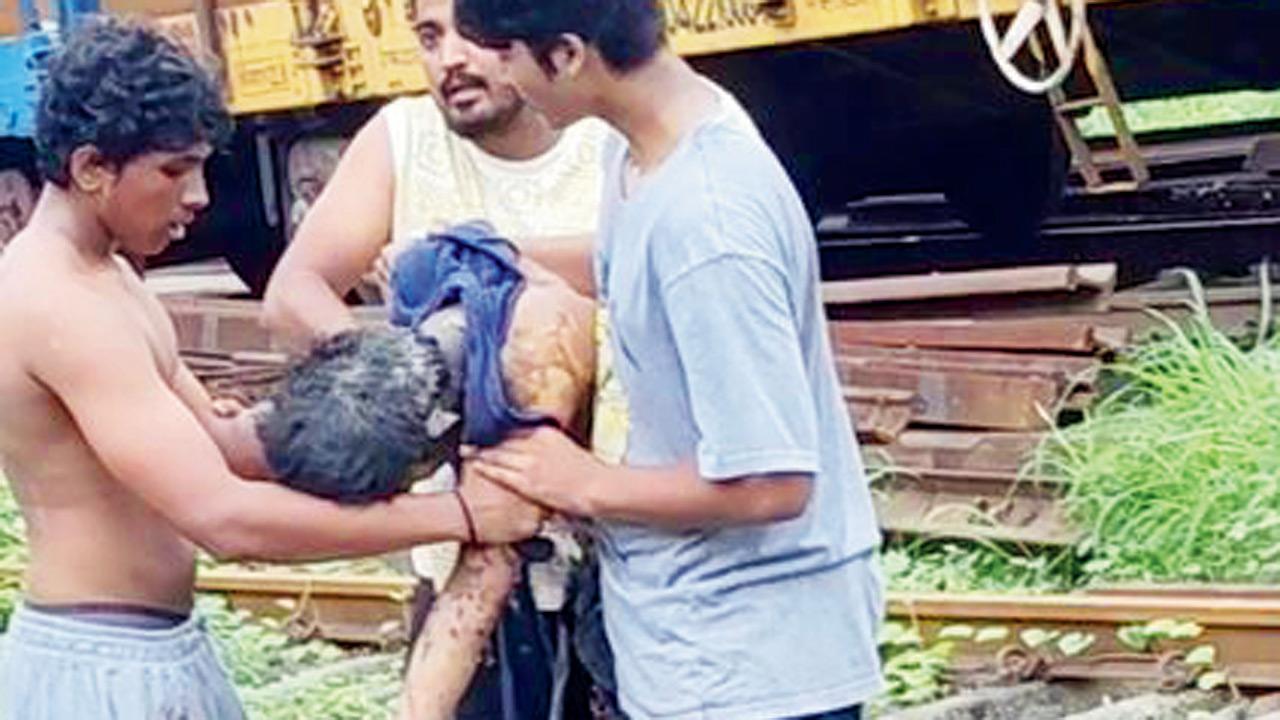 Teen electrocuted while filming clip atop train dies
