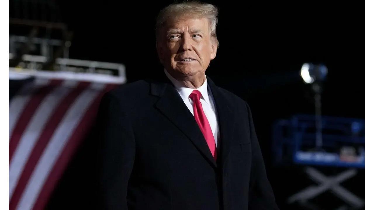 Trump to sign executive order delaying July 9 tariff deadline to August 1: White House