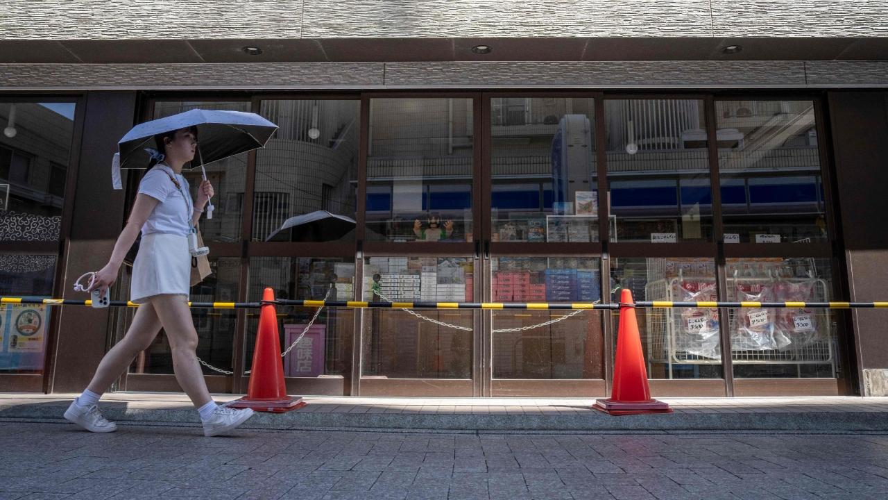 The quake was centered about 119 kilometers east-southeast from the Russian city of Petropavlovsk-Kamchatsky, which has a population of 180,000, on the Kamchatka Peninsula. Multiple aftershocks as strong as 6.9 magnitude were recorded