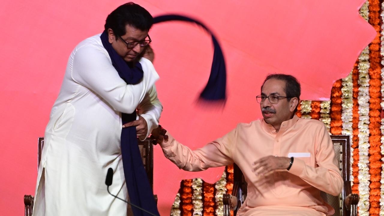 Thackeray brothers also garlanded the statue of Chhatrapati Shivaji Maharaj at the joint rally of their parties, Shiv Sena (UBT) and Maharashtra Navnirman Sena (MNS) at Worli Dome in Mumbai