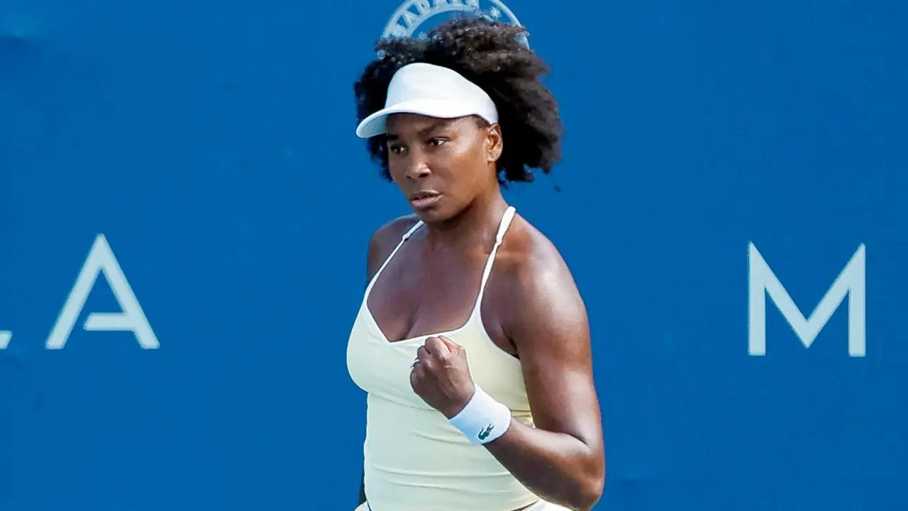 Venus, 45, makes winning return after 16-month hiatus