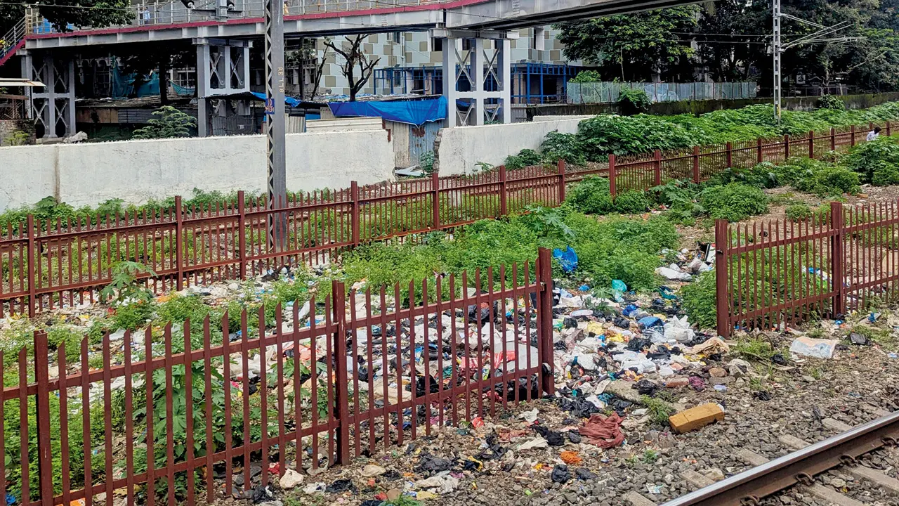 mid-day impact: Commuters' shortcut to end; CR to plug wall gap