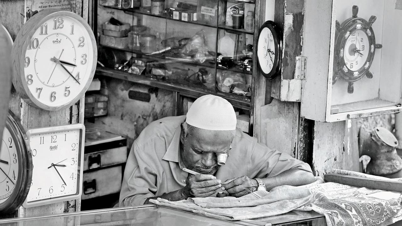Mumbai Diary: Monday Dossier