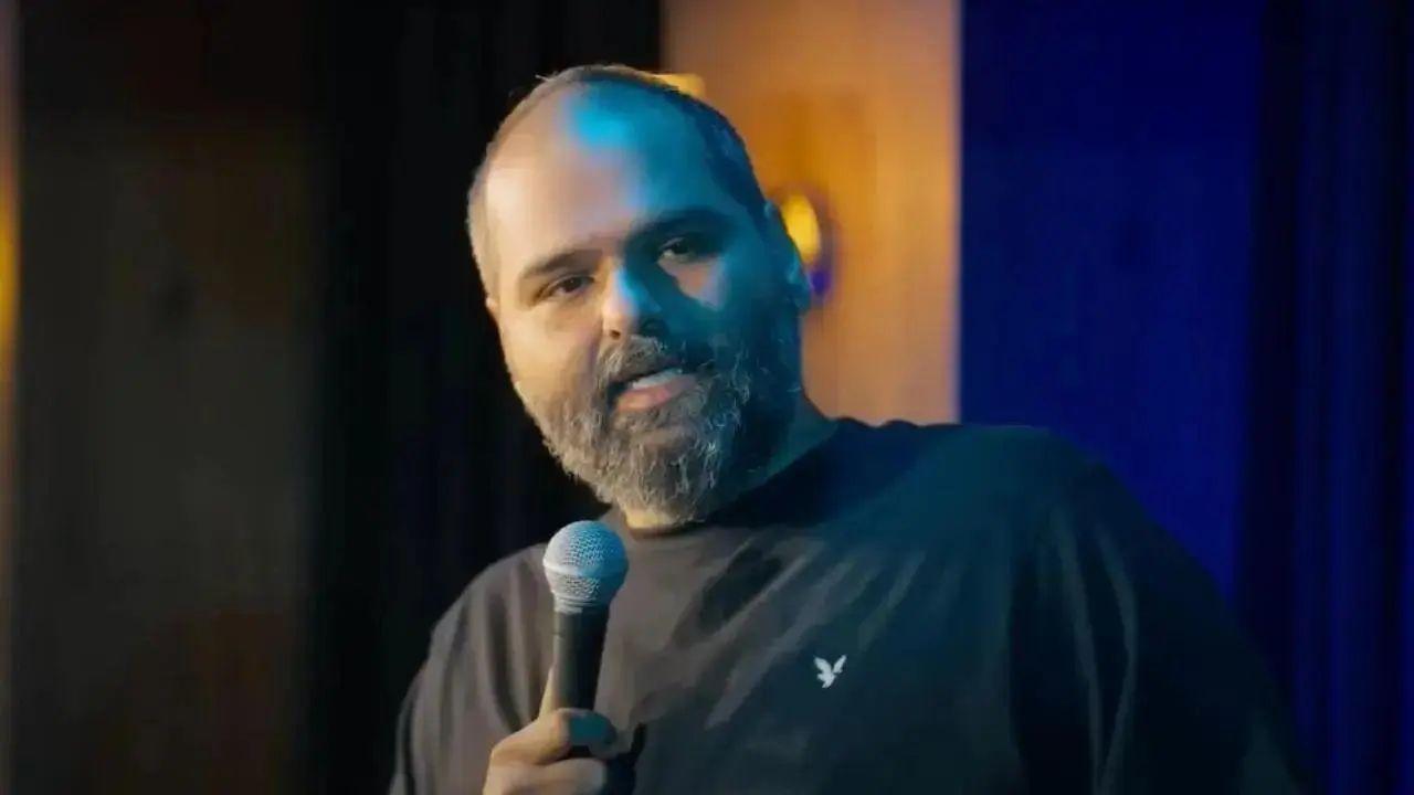 Maharashtra legislature's privileges committee to issue notice to Kunal Kamra