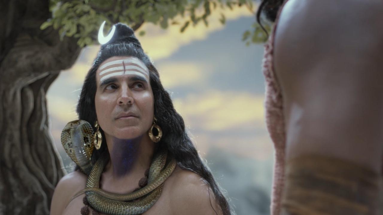 Did Akshay Kumar use a teleprompter in Kannappa? Watch viral video