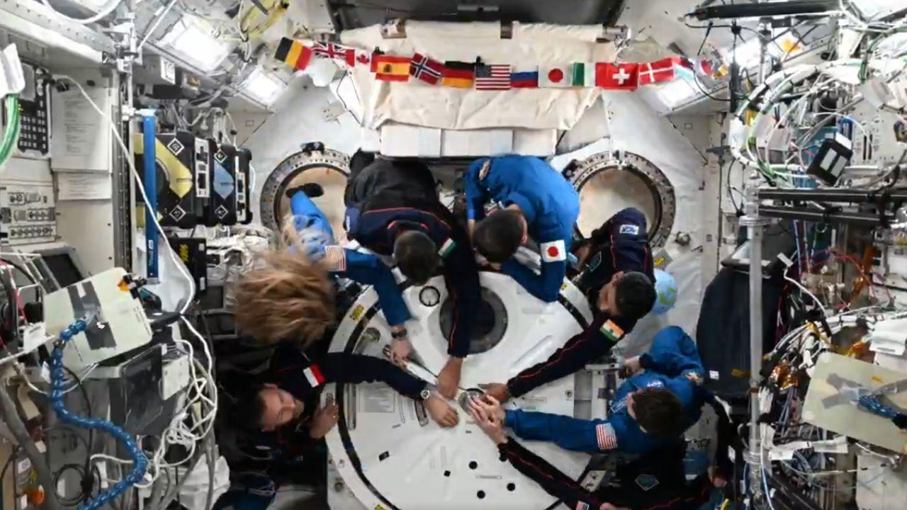The descent of Dragon spacecraft from the ISS is designed to be completely autonomous