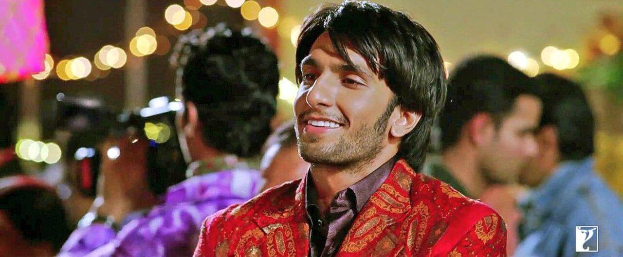 Bittoo Sharma - Band Baaja Baaraat (2010)
Ranveer Siingh's debut as Bittoo Sharma was electric. He embodied the loud, lovable Delhi boy with complete authenticity. His comic timing, confidence, and natural charisma made him instantly stand out, proving from the start that he was no ordinary newcomer