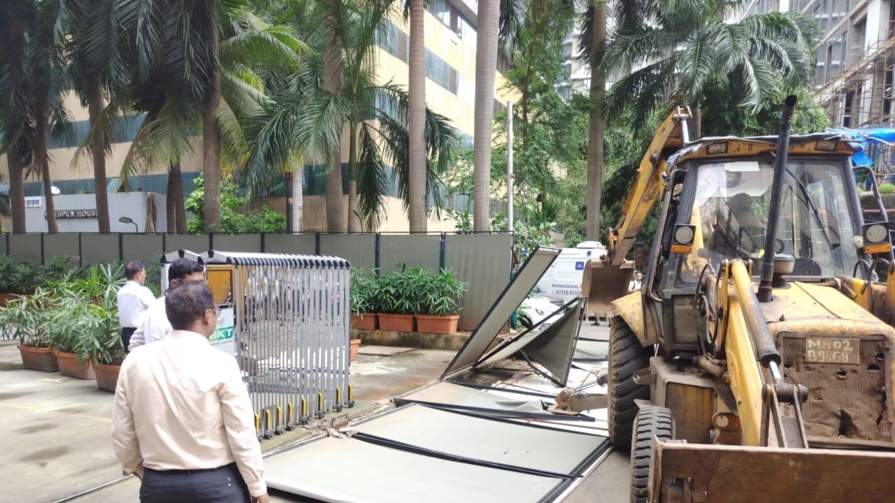 Mumbai: BMC cracks down on illegal constructions at Kamla Mills in Lower Parel; conducts demolitions