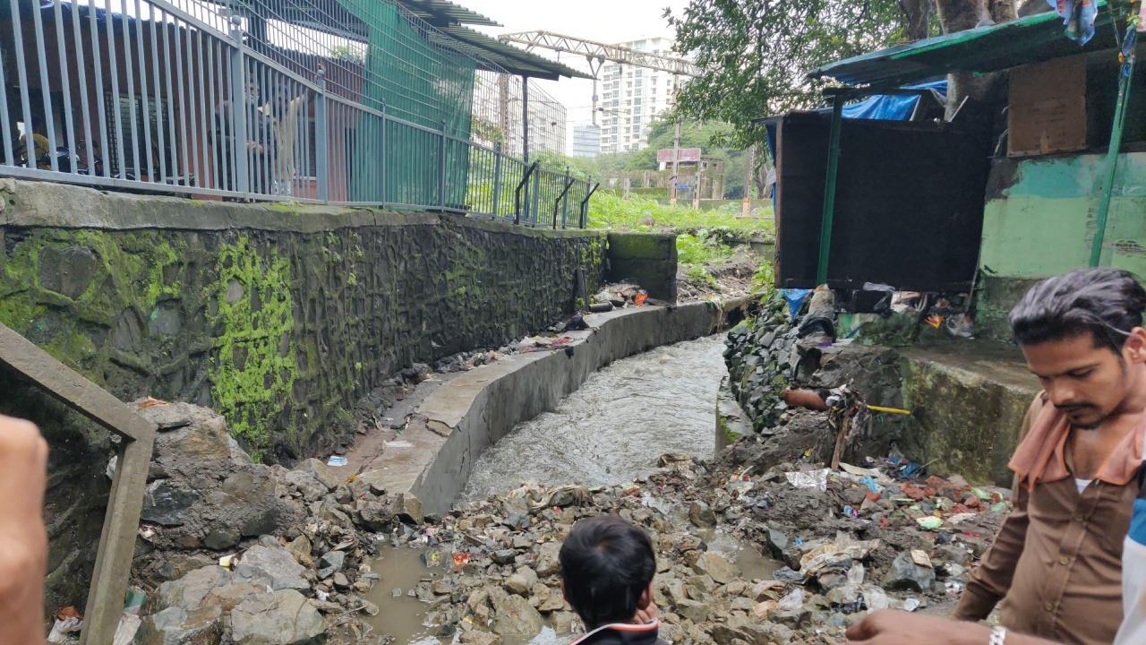 IN PHOTOS: BMC demolishes nullah wall after waterlogging in Ghatkopar