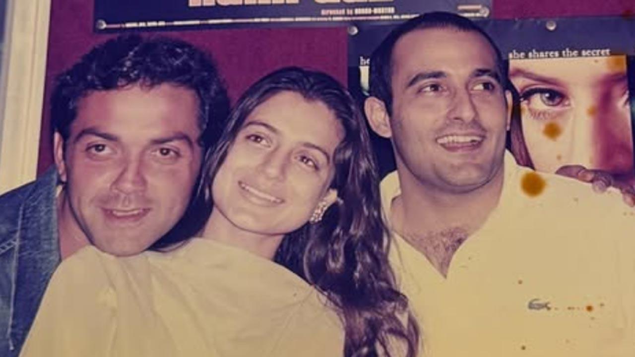 Ameesha Patel revisits Humraaz days with Bobby Deol and Akshaye Khanna