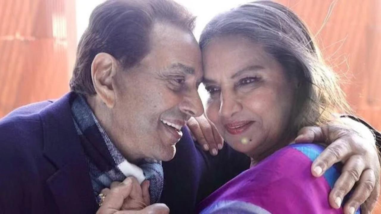 `Was over in a second`: Shabana Azmi on controversial kiss with Dharmendra