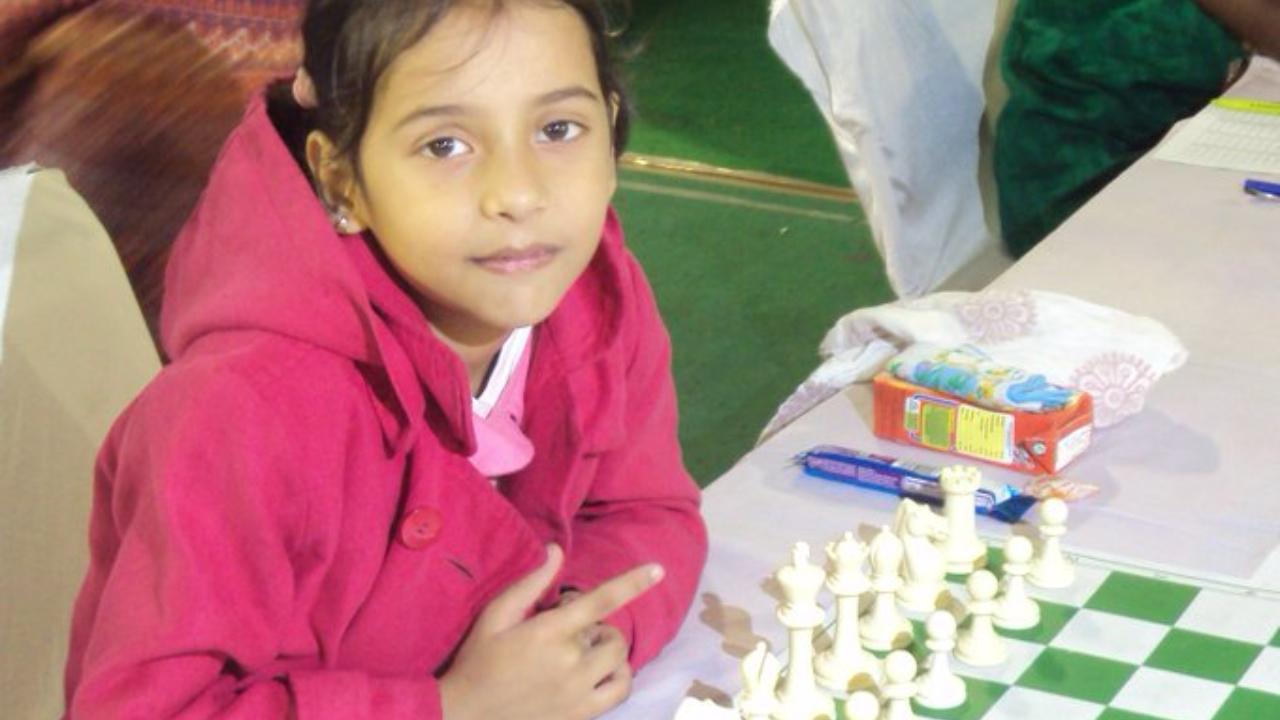 Divya’s meteoric rise in the chess world has been nothing short of extraordinary. Her journey began with a major milestone in 2021 when she became India’s 21st Woman Grandmaster. She followed it up with the International Master (IM) title in 2023