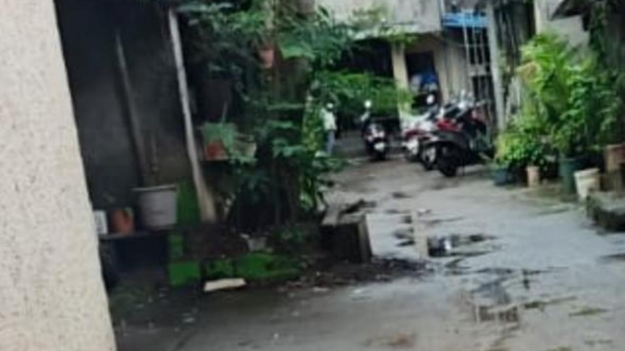Navi Mumbai Police raids house in city, seize mephedrone worth Rs 75 lakh
