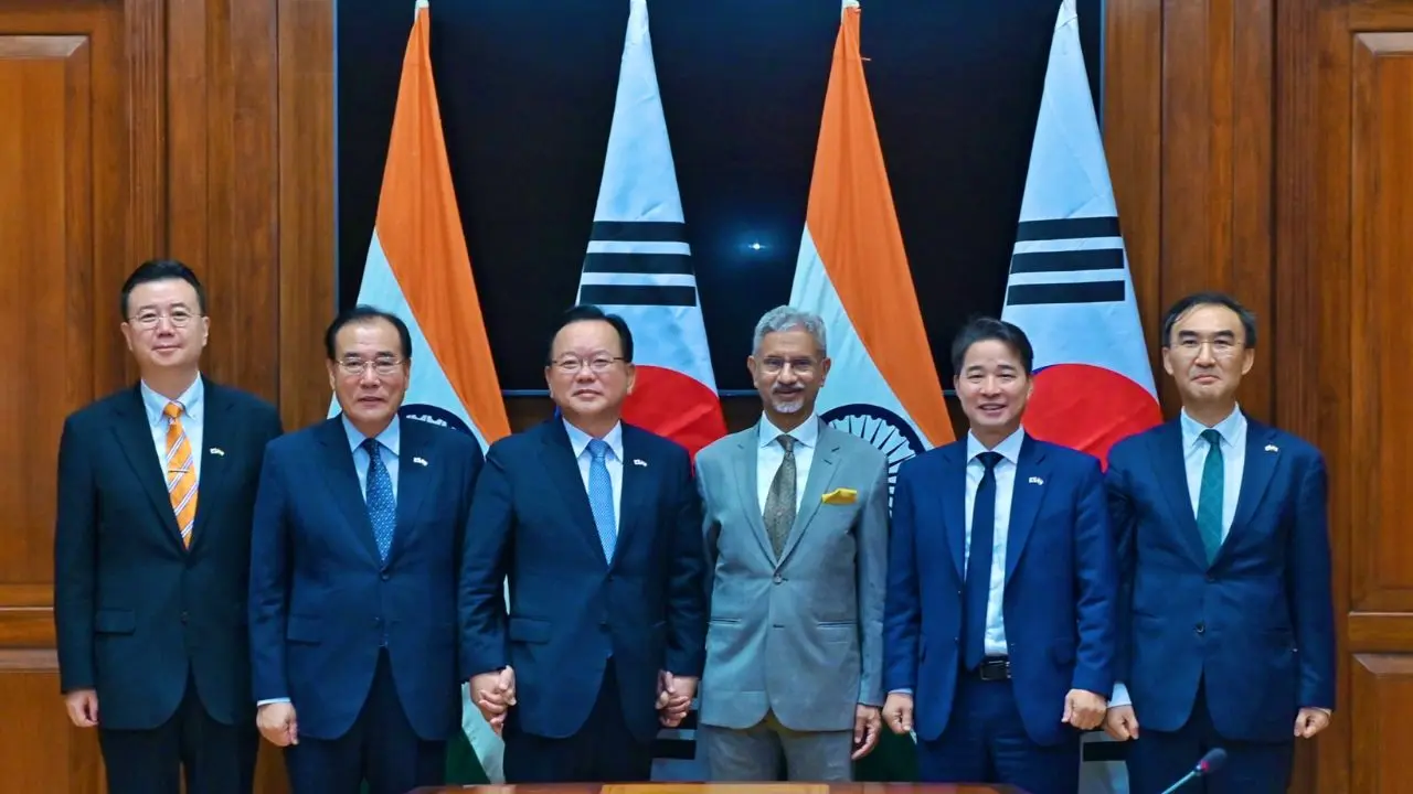 Minister of External Affairs Jaishankar meets South Korean special envoys