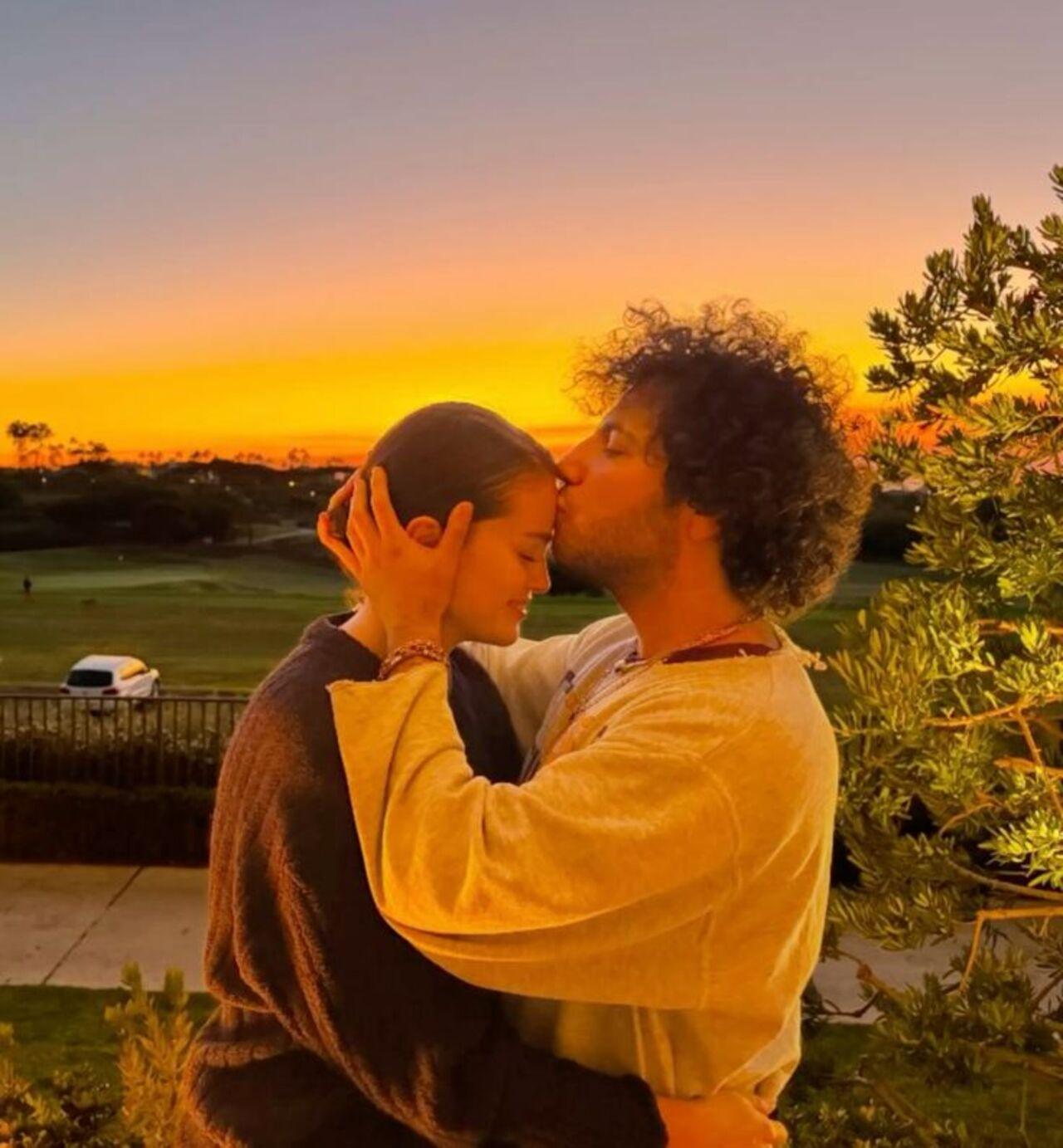 Golden hour and golden moments. This couple gives major pure love goals. Nothing steamy, nothing fancy, just their undeniable, adorable chemistry.