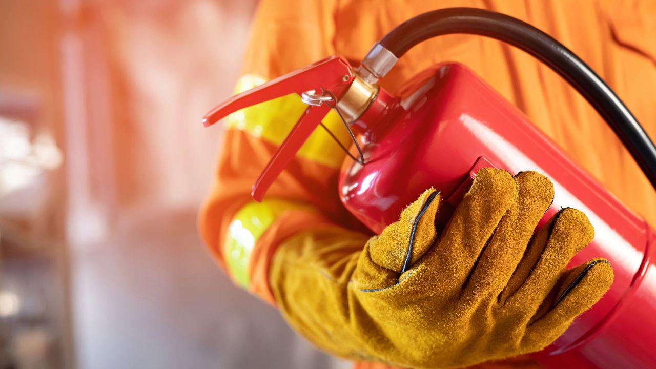 Mumbai: Fire breaks out at high-rise building in Kanjurmarg; no injury reported