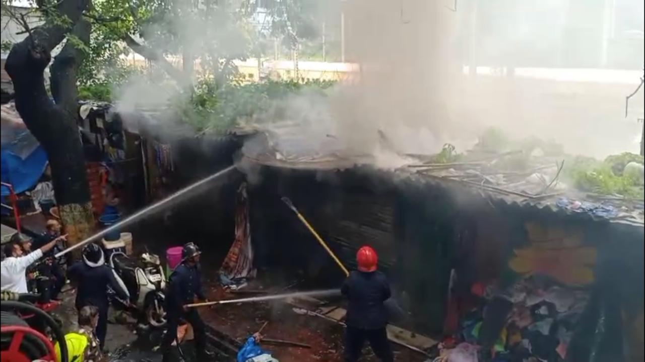 IN PHOTOS: Massive fire breaks out at garage in Maharashtra`s Thane