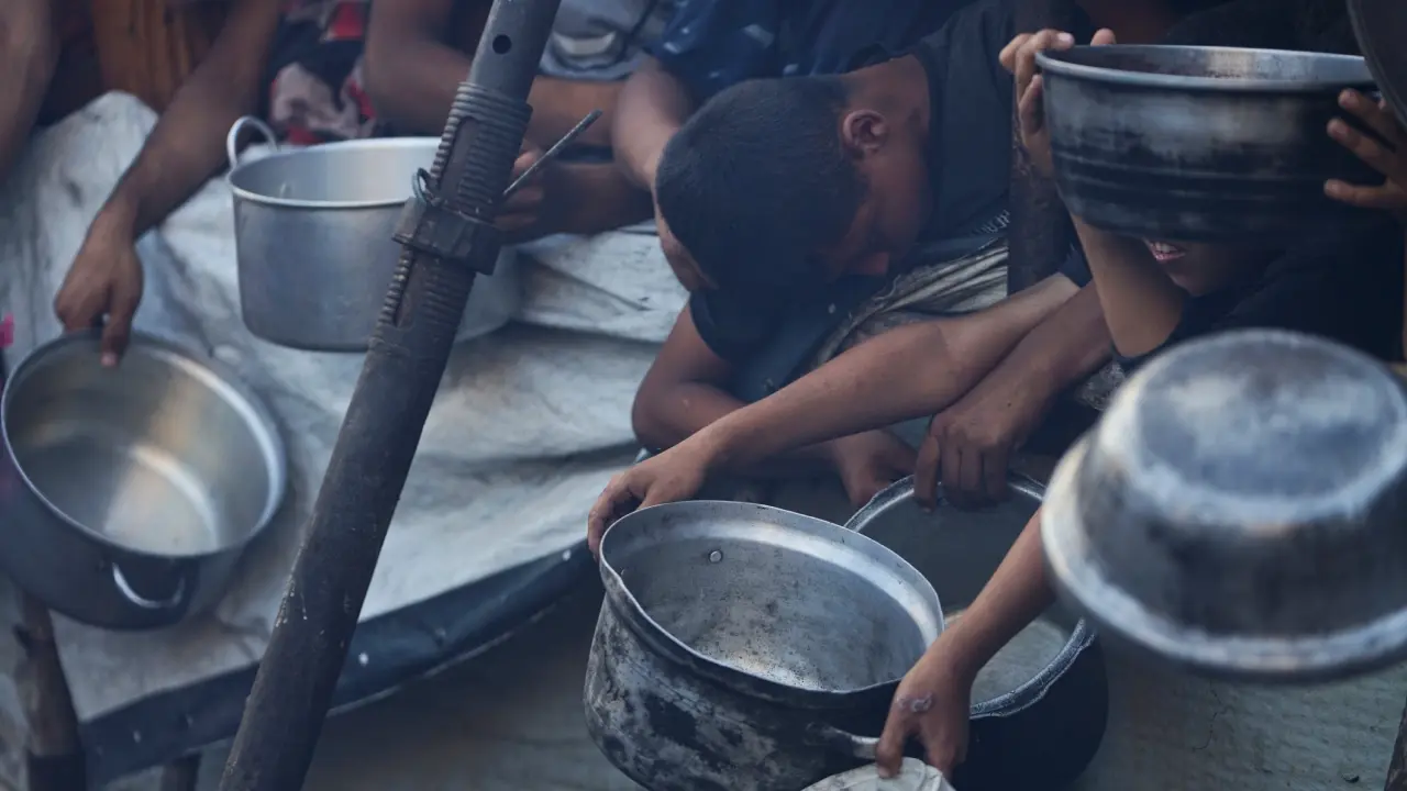 Twenty killed in stampede at Gaza food distribution site