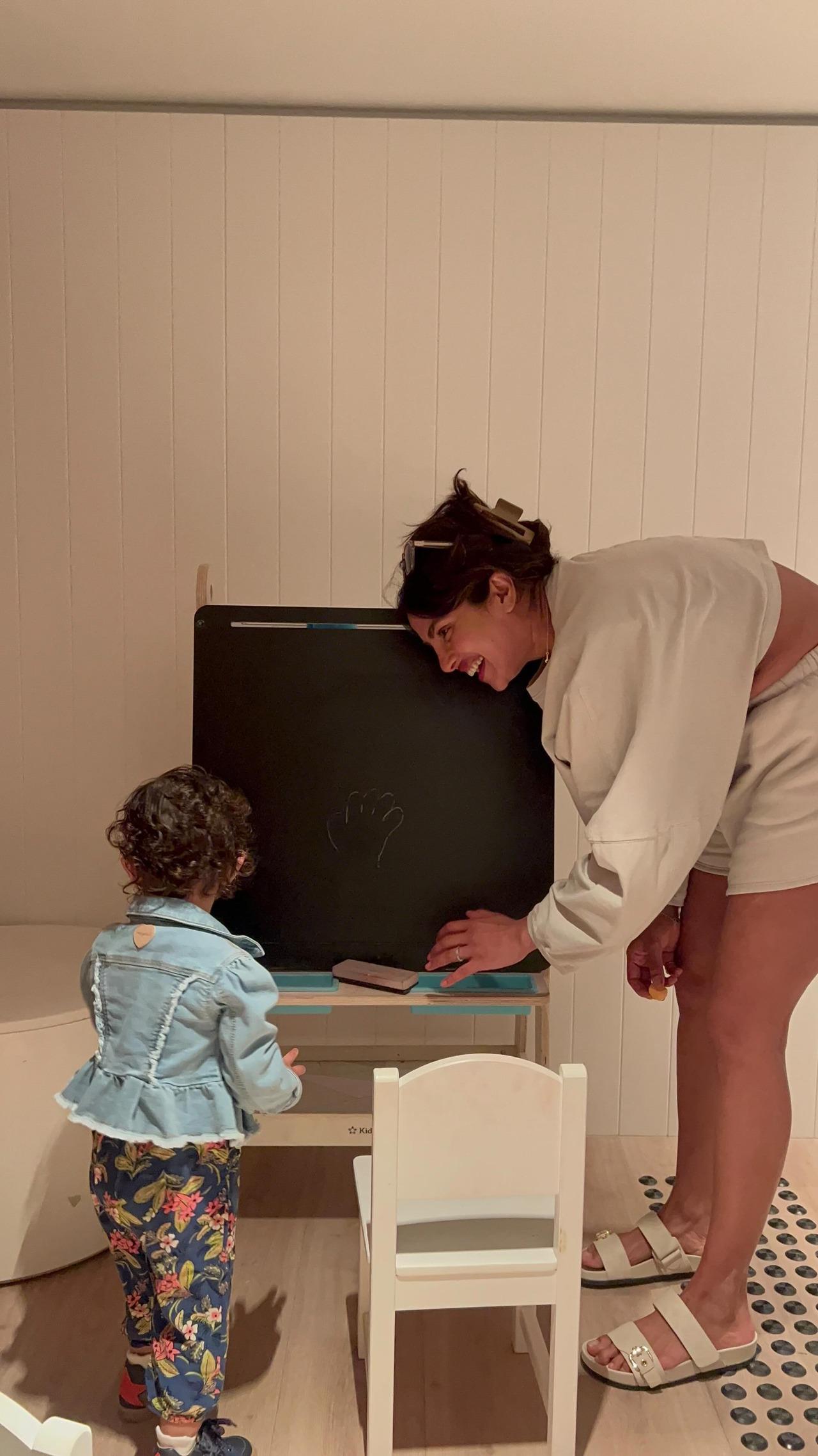 Priyanka makes sure to never miss Maltie's little milestones, being her biggest teacher and cheerleader, and this picture from their drawing session proves it.
