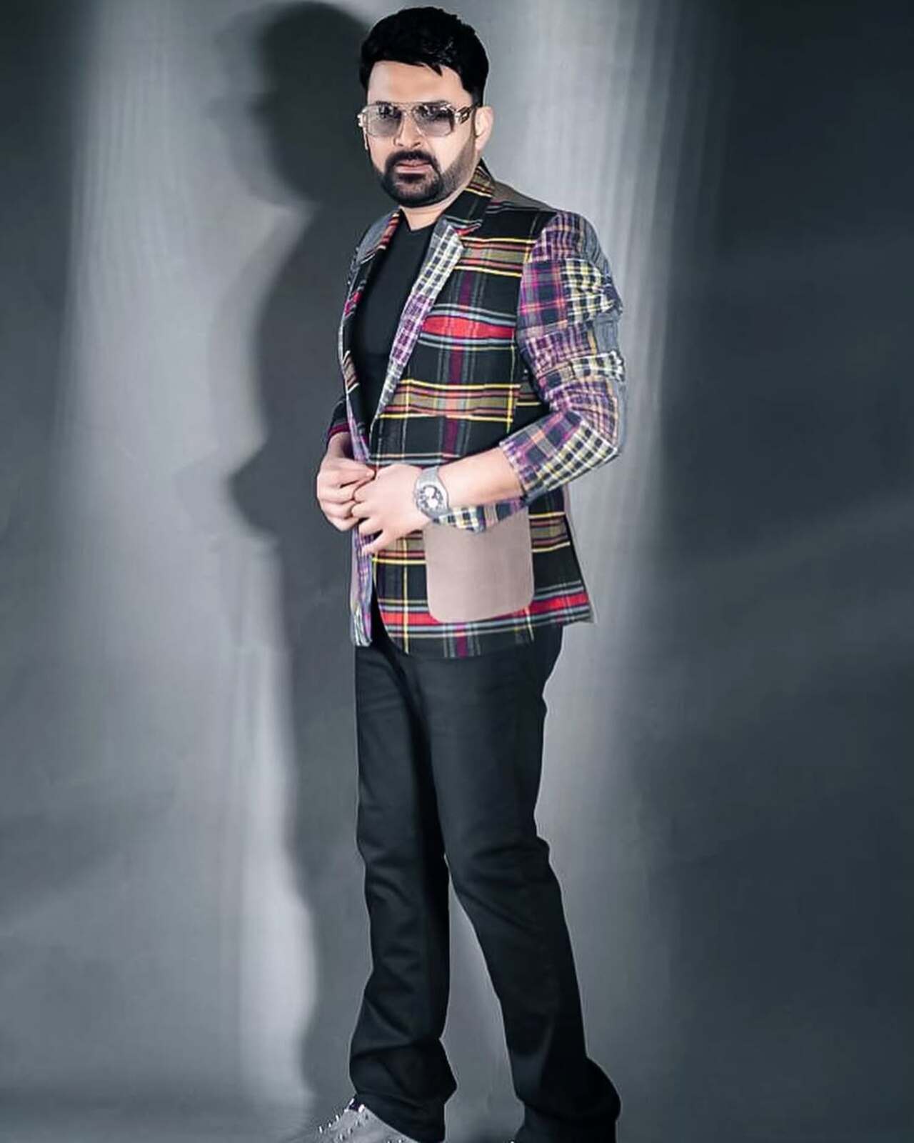 However, as per reports by PTI, no statement by the actor was recorded during the visit, neither the security around the building was beefed up, the official added.