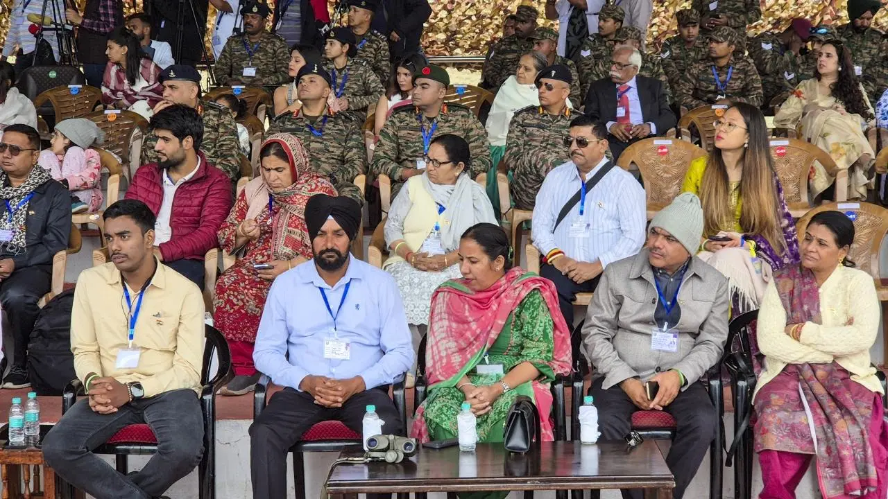 IN PHOTOS: Families of Kargil war heroes gather at Lamochen, pay tributes