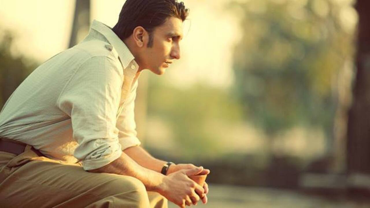 Varun Srivastava - Lootera (2013)
In Lootera, Ranveer took a courageous turn with a quiet, restrained role far removed from his usual high-energy characters. As Varun, he conveyed pain, love, and guilt with haunting stillness and remarkable maturity