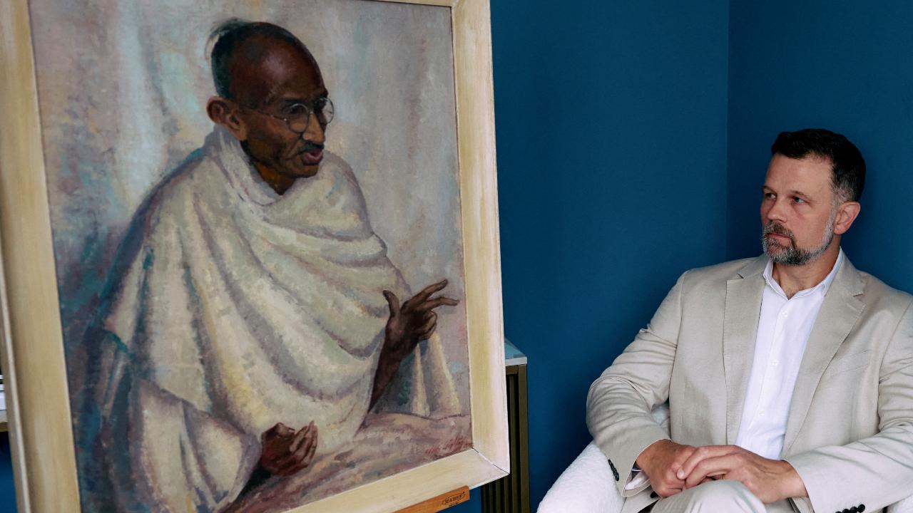Rare portrait of Mahatma Gandhi fetches Rs 1.75 crore at London auction