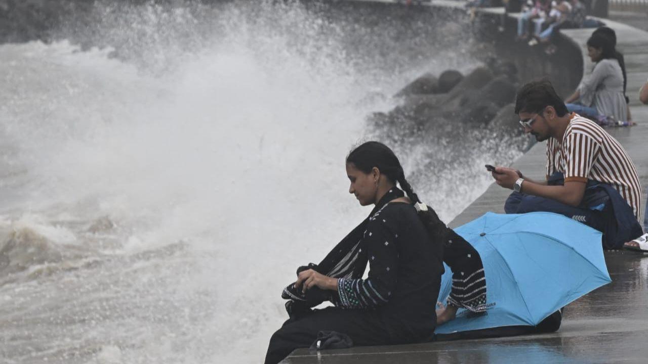 The IMD’s forecast indicates that the monsoon system remains active, particularly in parts of the Western Ghats, which often experience heavier showers